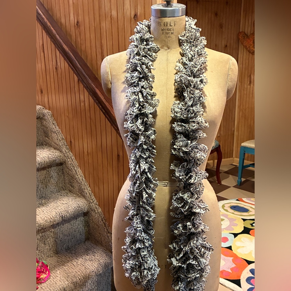 Fabric Textured Knit Scarf